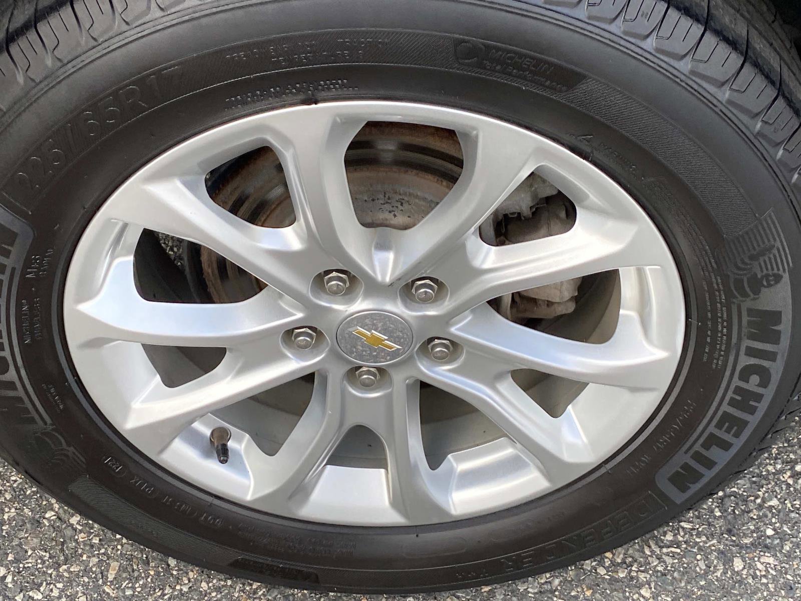 Used 2020 Chevrolet Equinox LT image 23