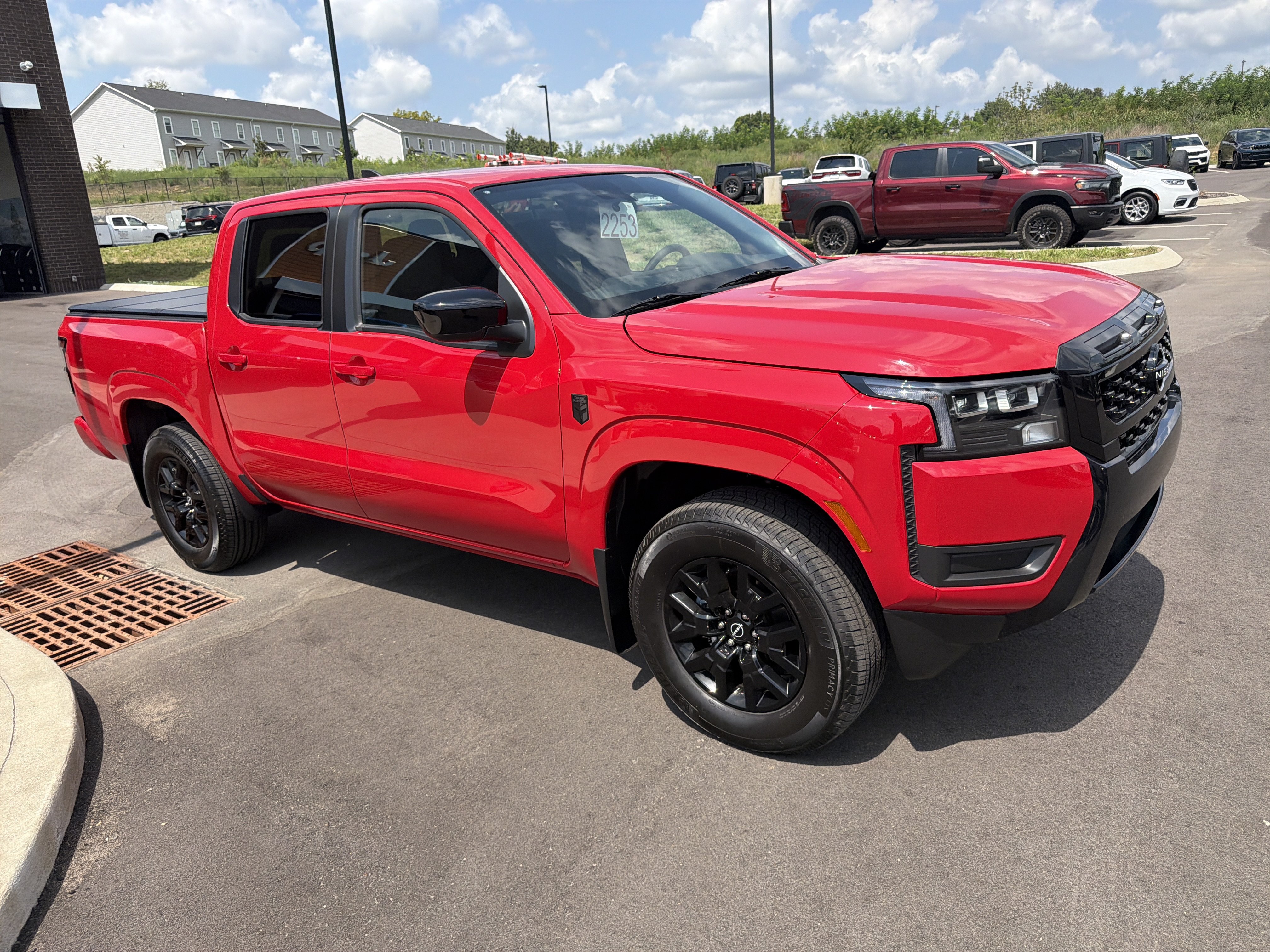 Used 2026 Nissan Frontier SV w/ All-Weather Content Package AWD/4WD image 7