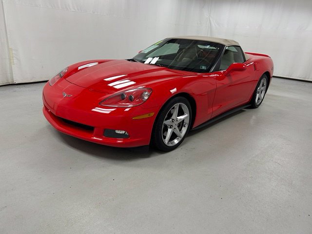 Used 2011 Chevrolet Corvette Convertible w/ Preferred Equipment Group RWD image 2