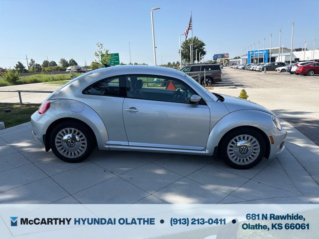 Used 2014 Volkswagen Beetle 2.5 FWD image 15
