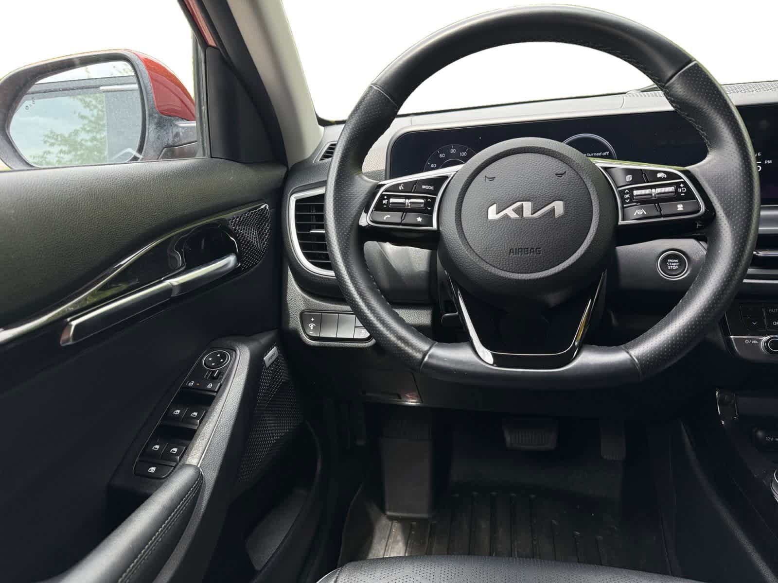 Used 2024 Kia Seltos SX AWD/4WD image 21