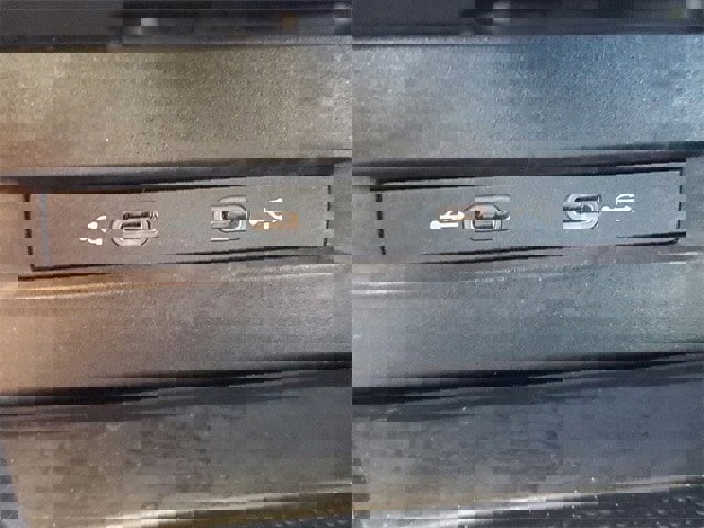 Certified 2025 Volkswagen Taos SE w/ Panoramic Sunroof Package image 26