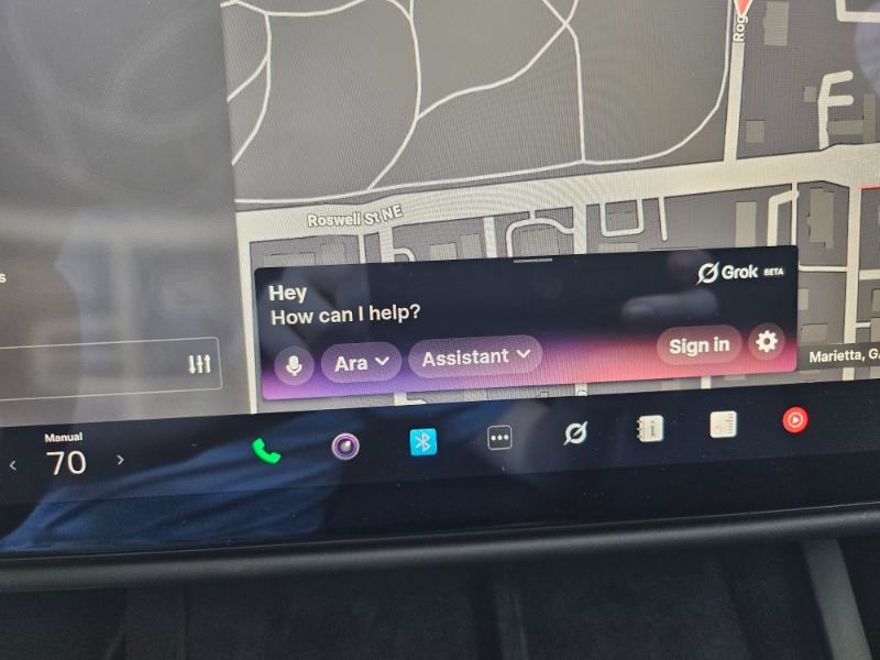 Used 2022 Tesla Model X image 43