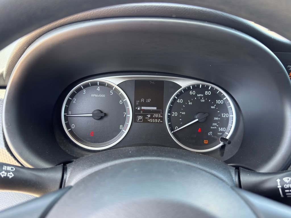 Used 2024 Nissan Kicks S image 22