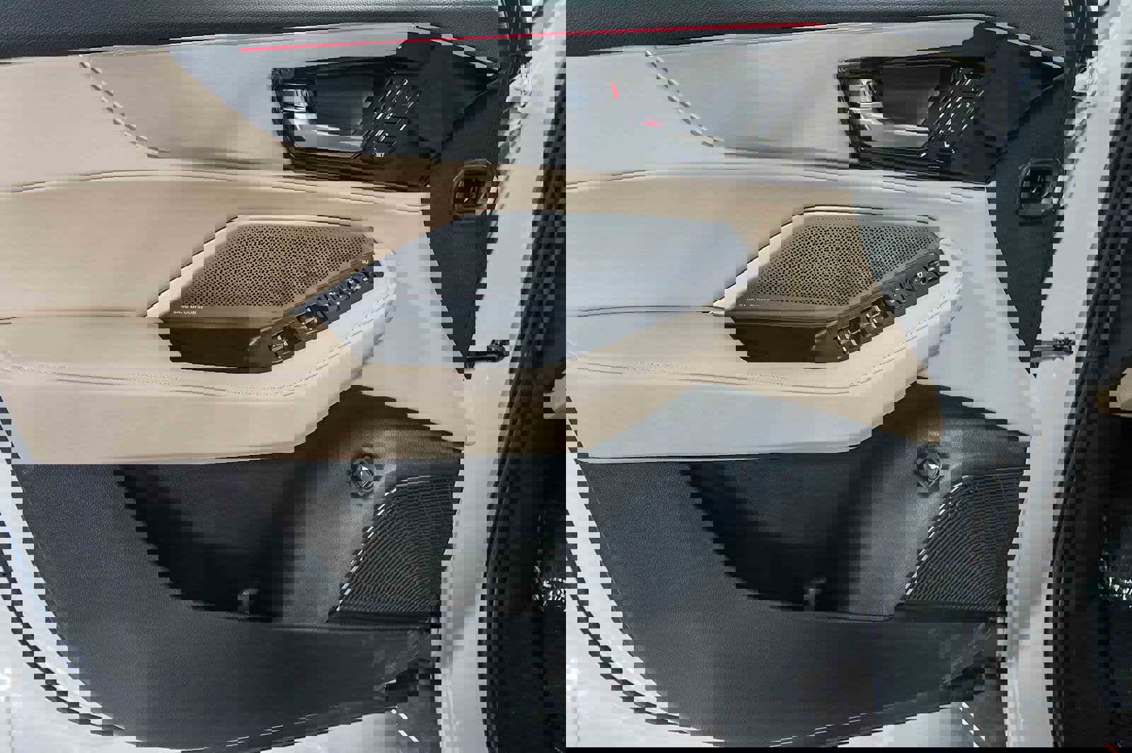 Used 2025 Acura MDX FWD w/ Technology Package image 22