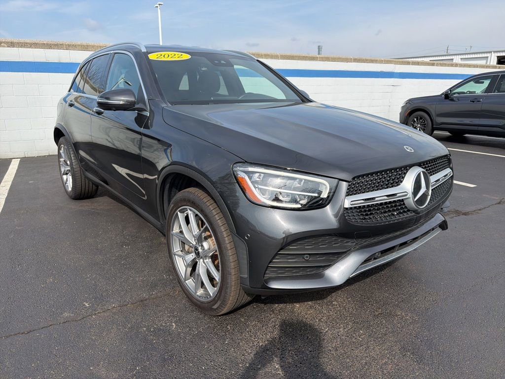 Used 2022 Mercedes-Benz GLC 300 4MATIC image 7
