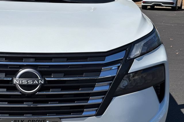 Used 2024 Nissan Rogue SV FWD image 52