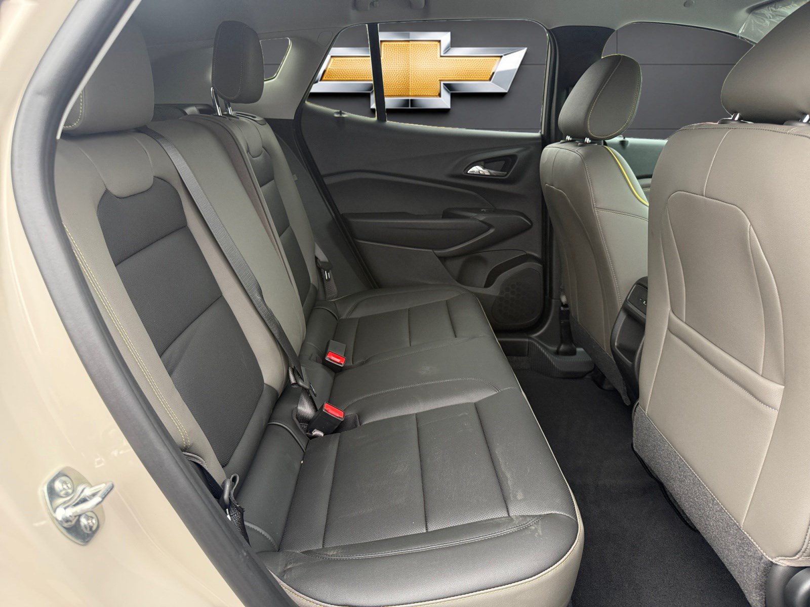 New 2026 Chevrolet Trax ACTIV w/ Driver Confidence Package FWD image 15