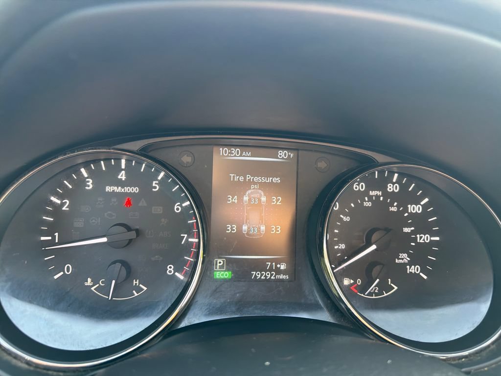 Used 2017 Nissan Rogue S AWD/4WD image 12