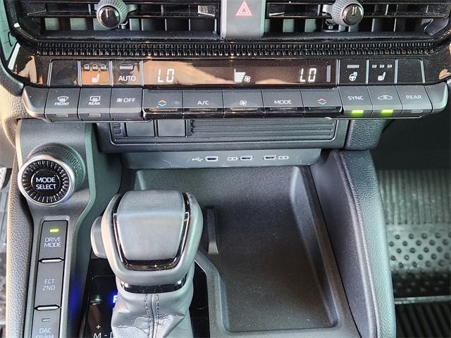 Used 2024 Toyota Land Cruiser Base image 18