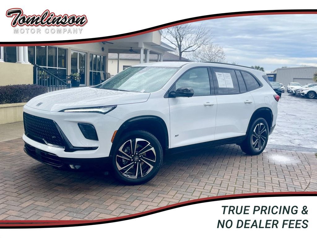 Used 2025 Buick Enclave Sport Touring image 1