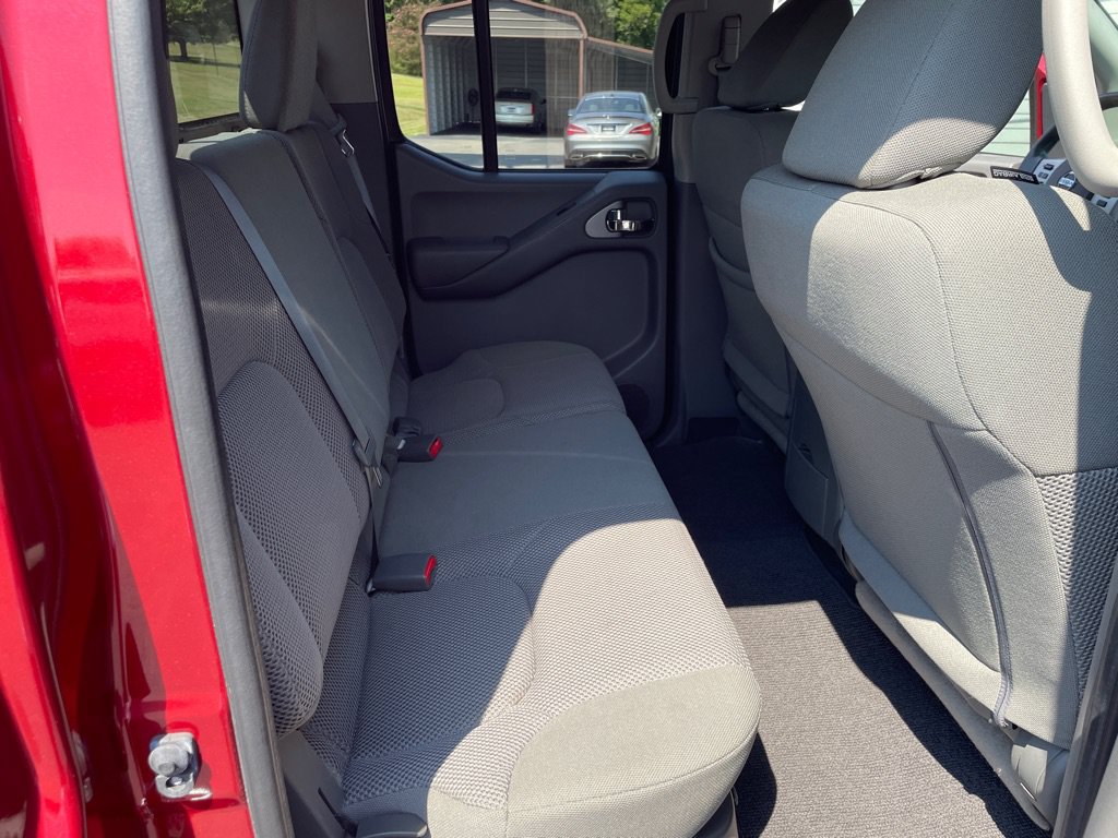 Used 2021 Nissan Frontier SV RWD image 19