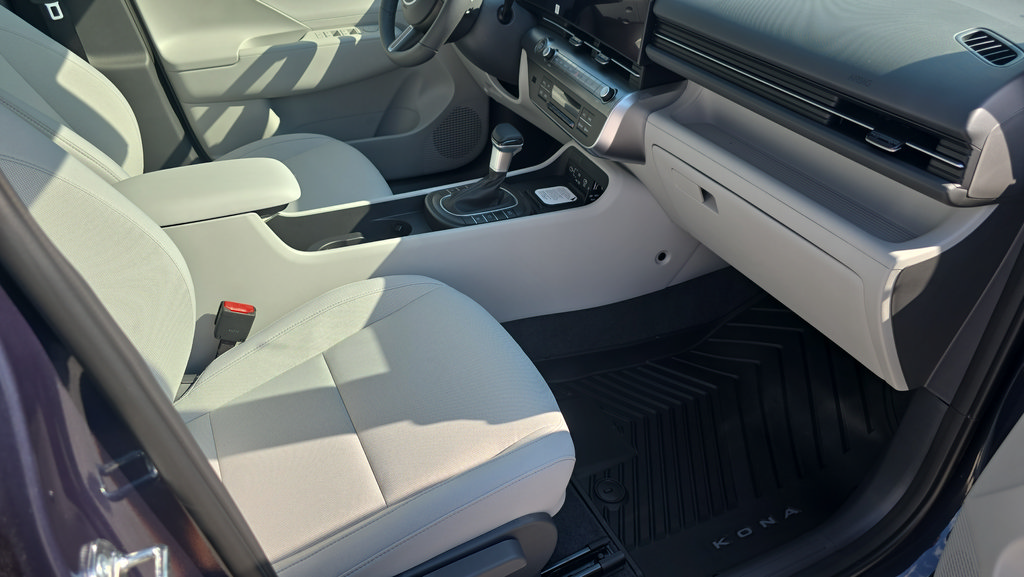 New 2027 Hyundai Kona SEL Sport AWD/4WD image 13
