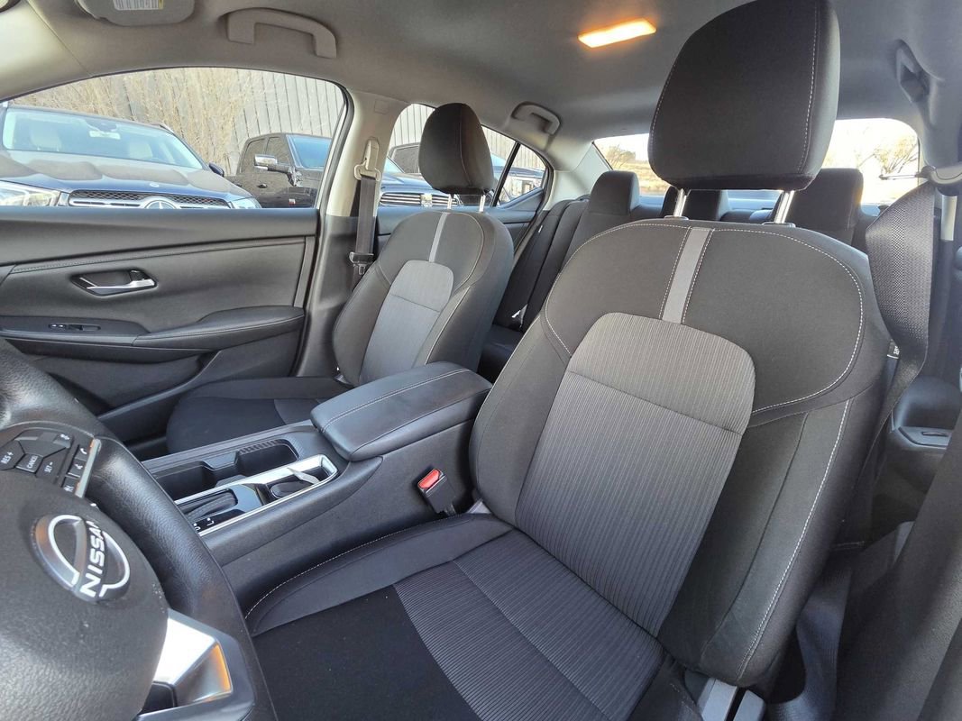 Used 2025 Nissan Sentra SV image 15