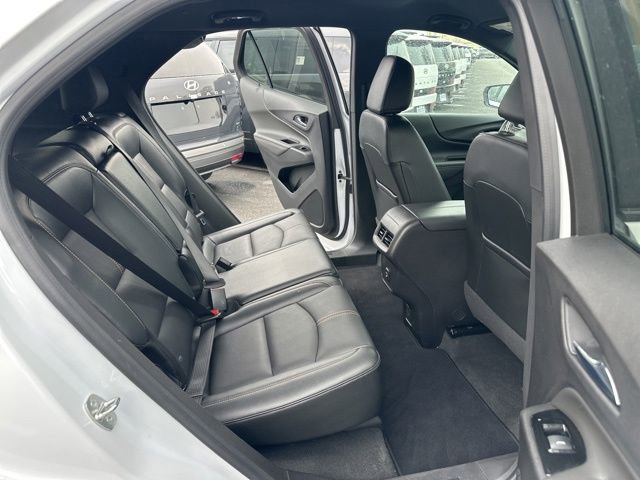 Used 2024 Chevrolet Equinox Premier w/ Redline Edition image 37
