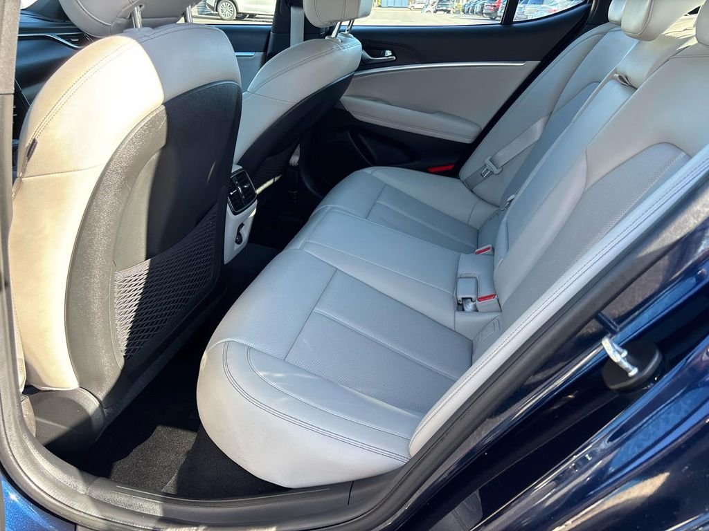Used 2023 Genesis G70 2.0T AWD/4WD image 8