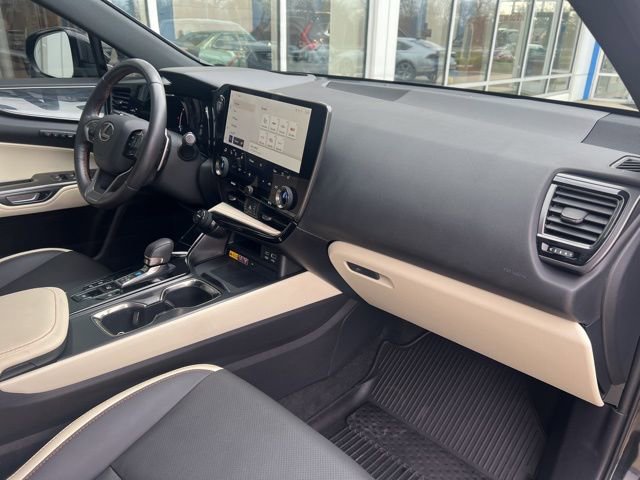Used 2024 Lexus NX 350h AWD image 25