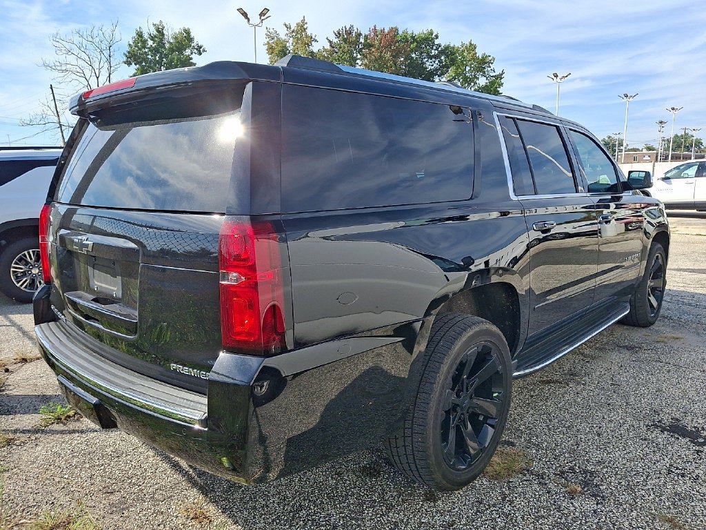 Certified 2019 Chevrolet Suburban Premier AWD/4WD image 6