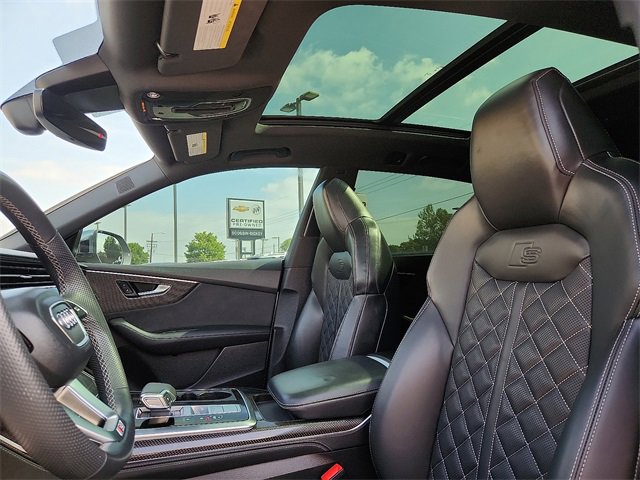 Used 2023 Audi SQ8 Premium Plus w/ Executive Package image 13