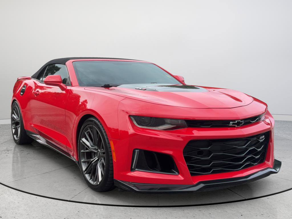 Used 2020 Chevrolet Camaro ZL1 RWD image 1
