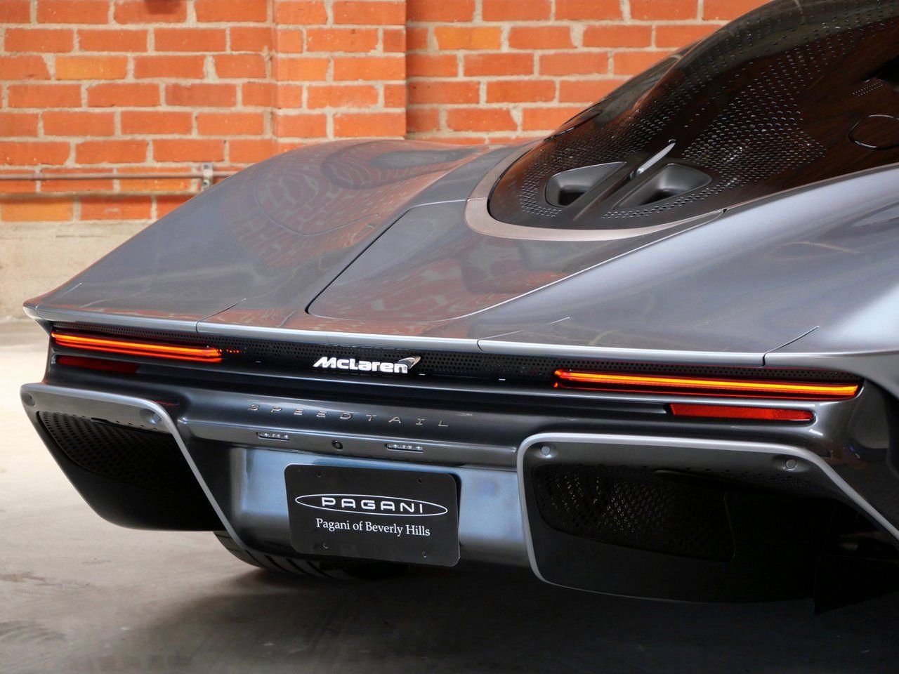 Used 2020 McLaren Speedtail RWD image 41
