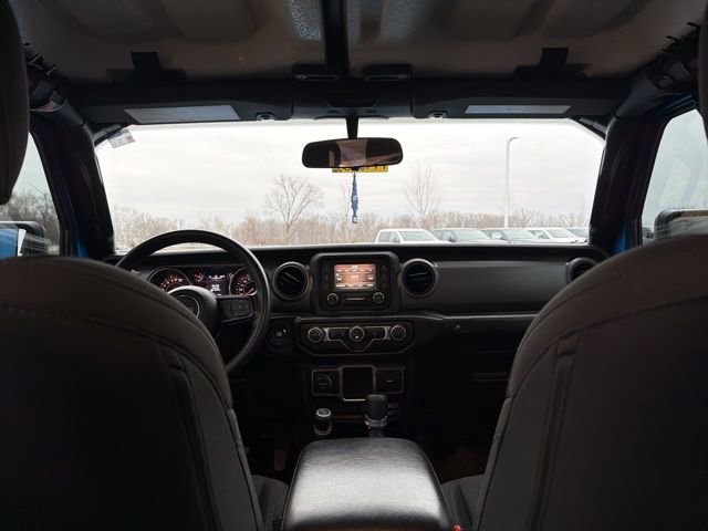 Used 2021 Jeep Gladiator Sport image 14