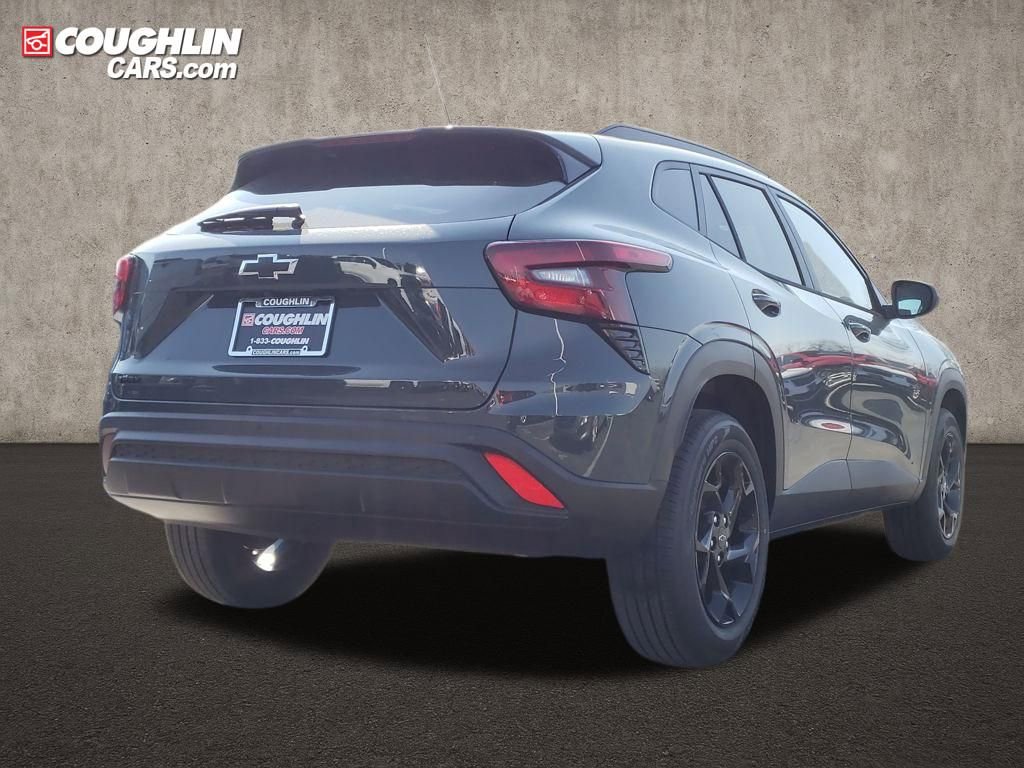 New 2026 Chevrolet Trax LT w/ Driver Confidence Package image 5