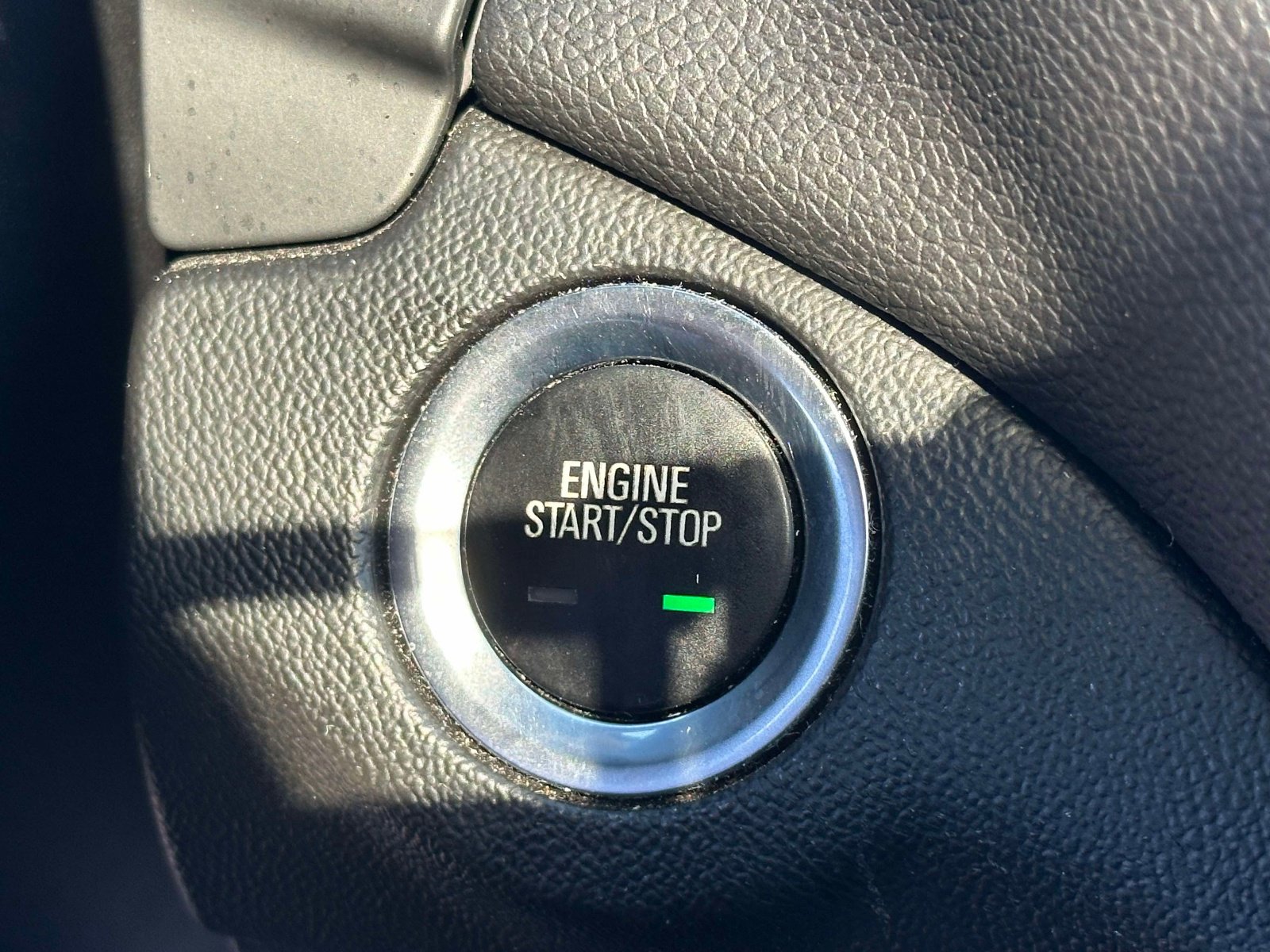Used 2019 Chevrolet Equinox LT AWD/4WD image 29