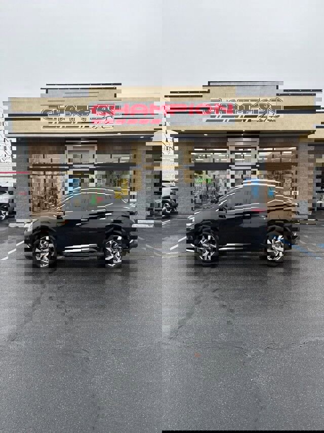 Used 2019 Nissan Murano SL image 1