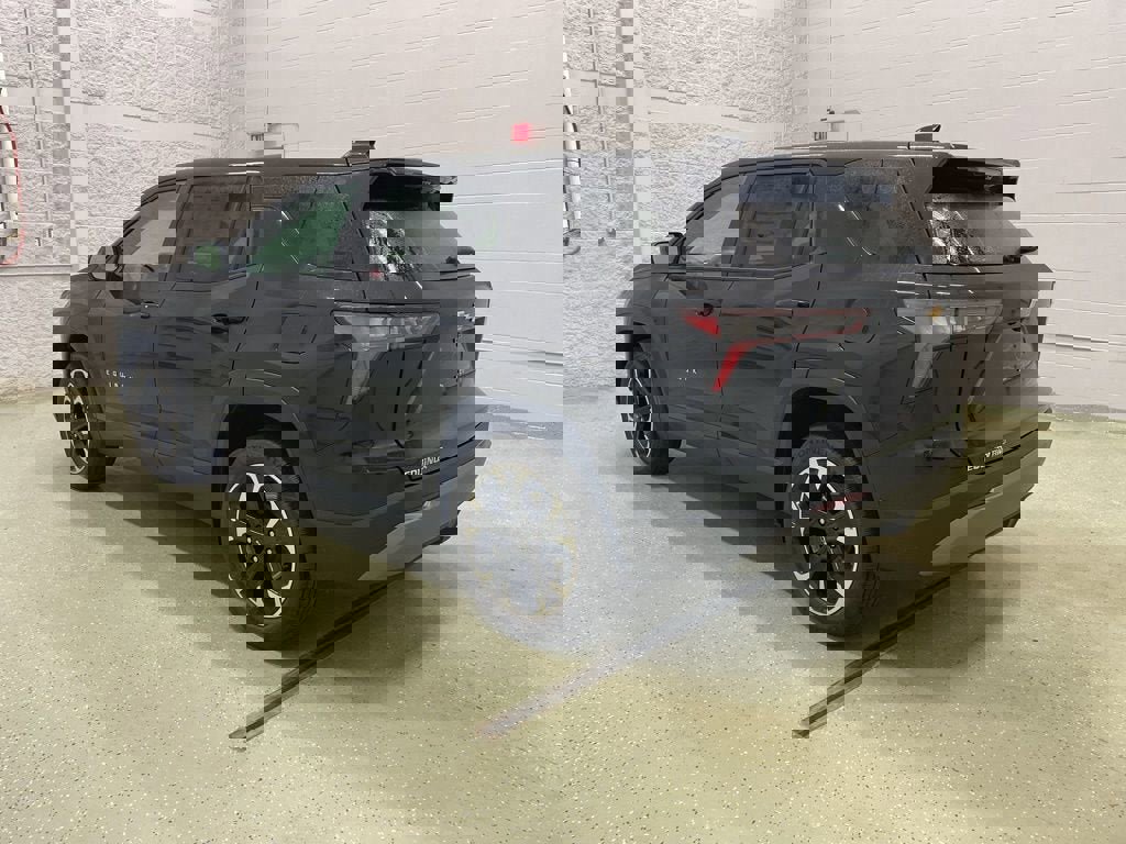 New 2026 Chevrolet Equinox LT w/ Convenience Package II image 5