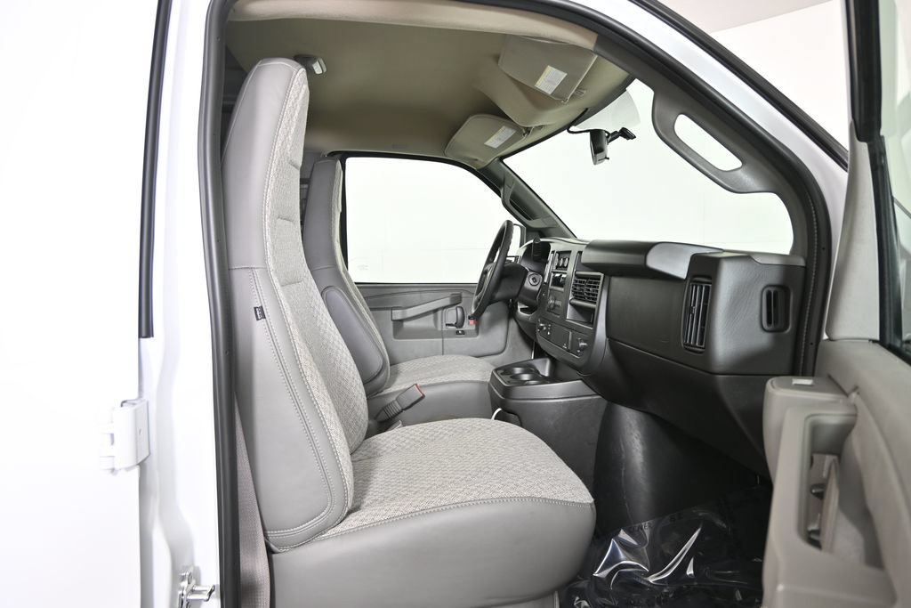New 2026 Chevrolet Express 3500 w/ Driver Convenience Package RWD image 13