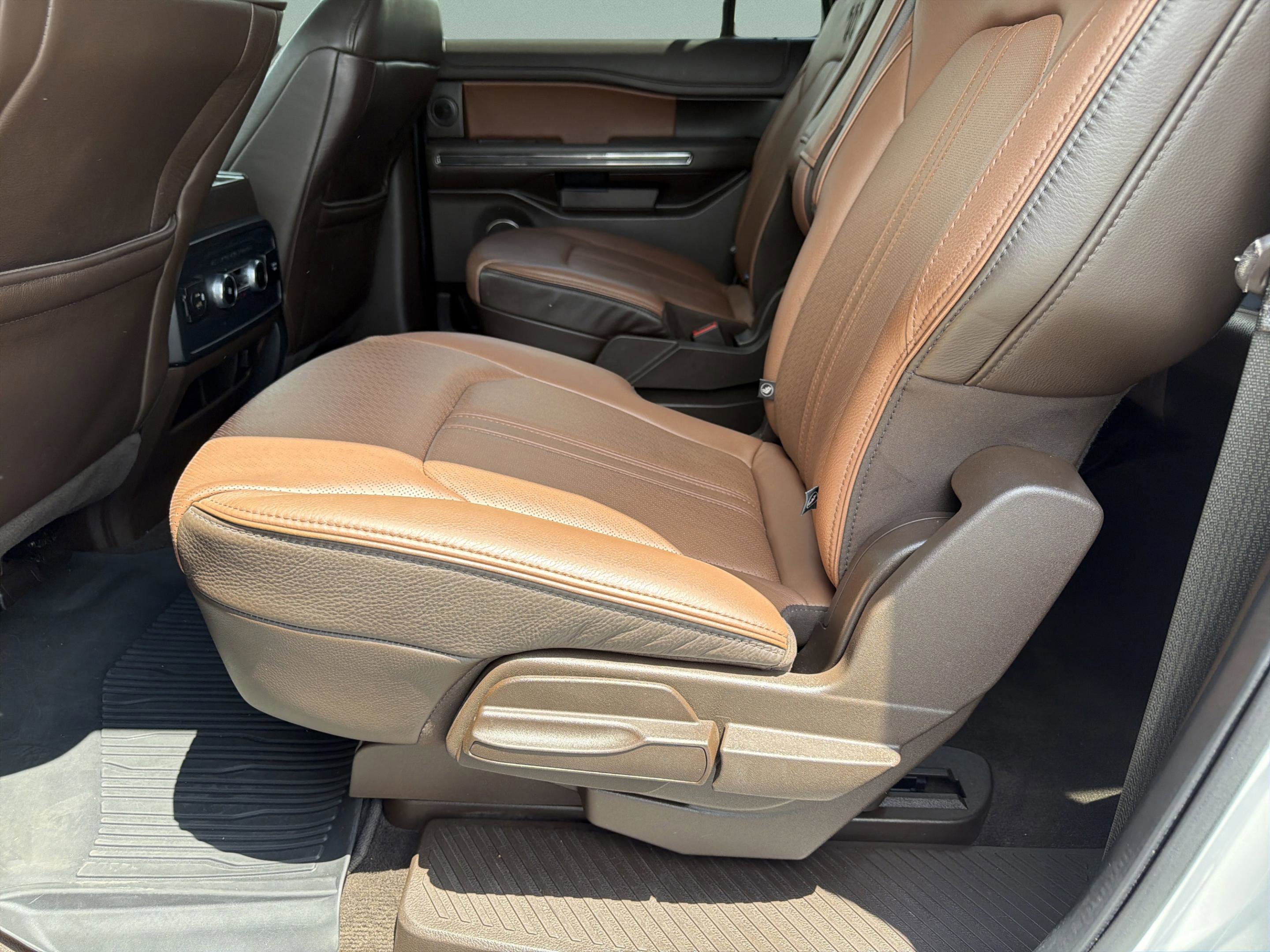 Used 2022 Ford Expedition Max King Ranch AWD/4WD image 14