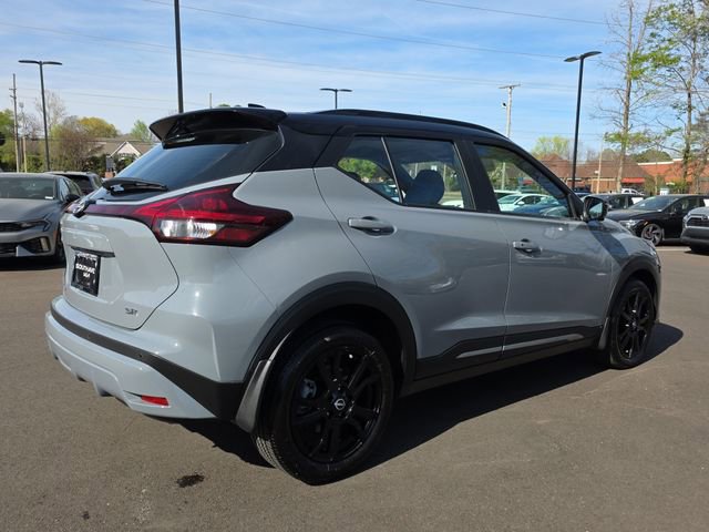 Used 2024 Nissan Kicks SR w/ SR Premium Package image 5