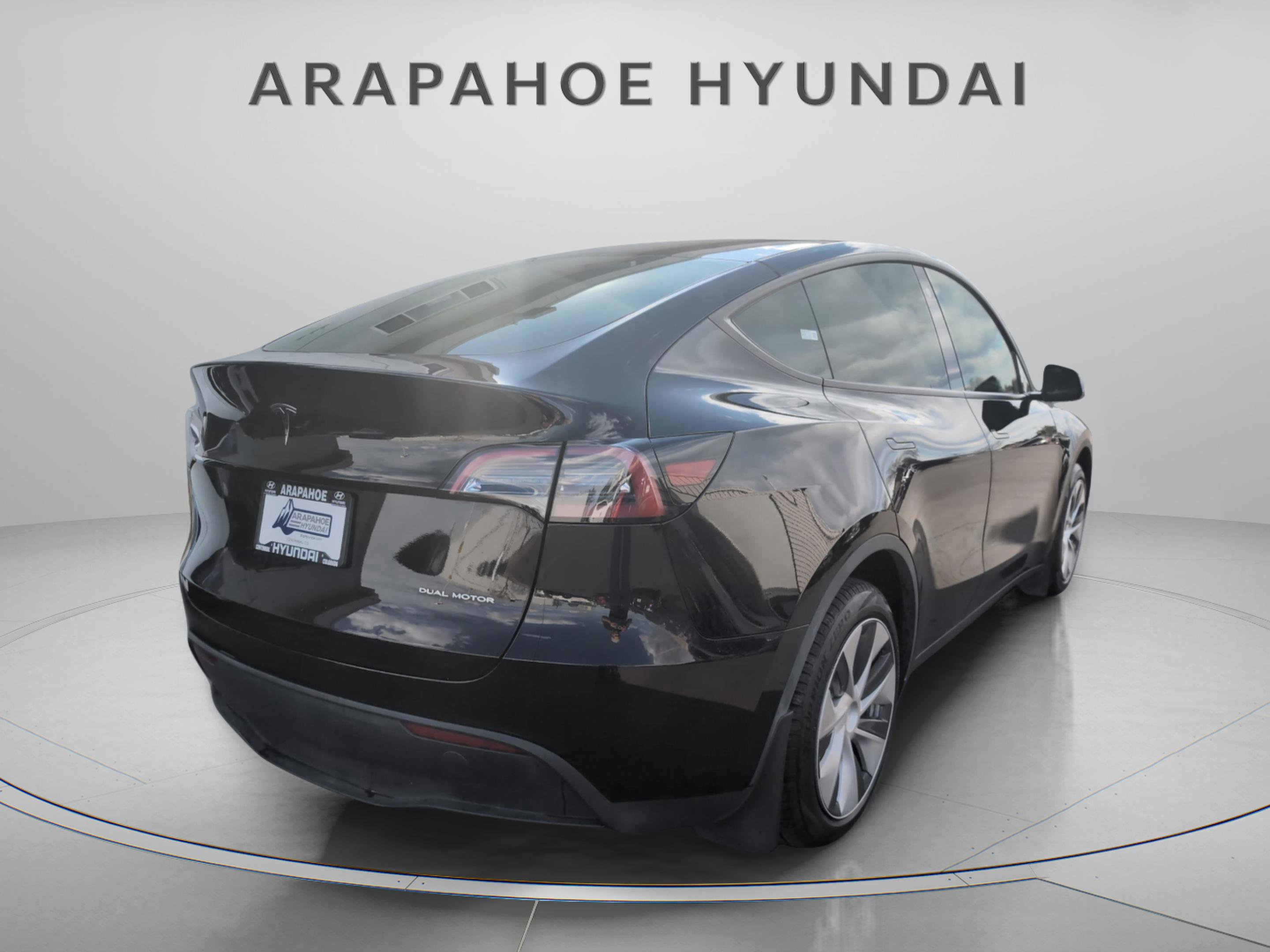 Used 2023 Tesla Model Y Long Range image 6
