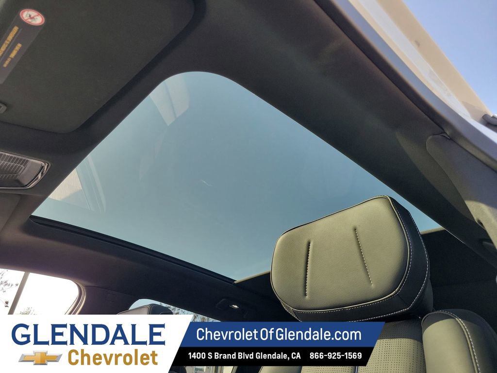 Certified 2024 Cadillac Lyriq Luxury image 28