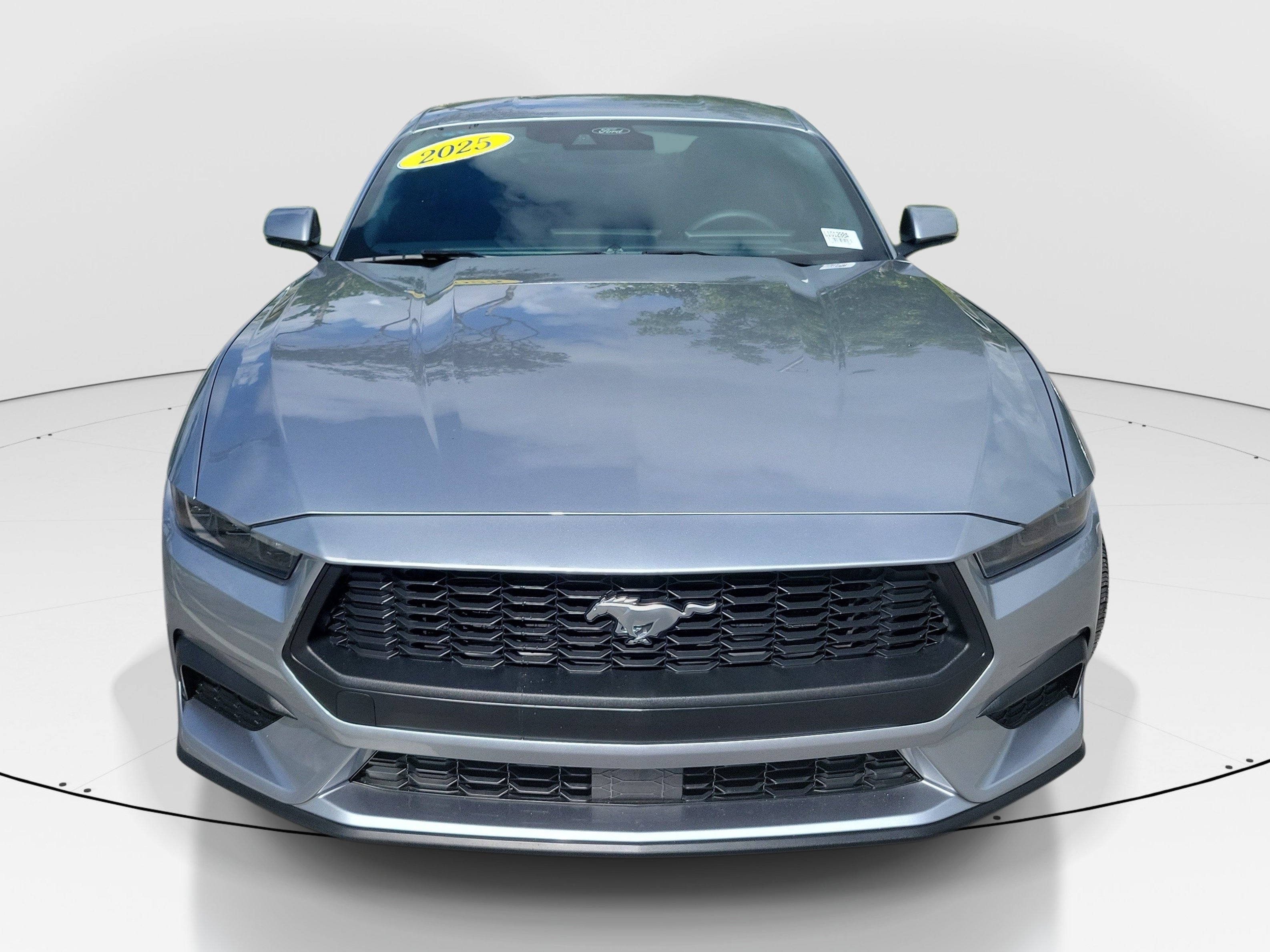 Used 2025 Ford Mustang Coupe RWD video 2