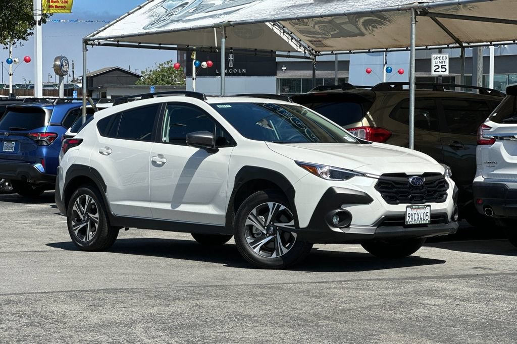 Certified 2026 Subaru Crosstrek 2.5i Premium AWD/4WD image 2