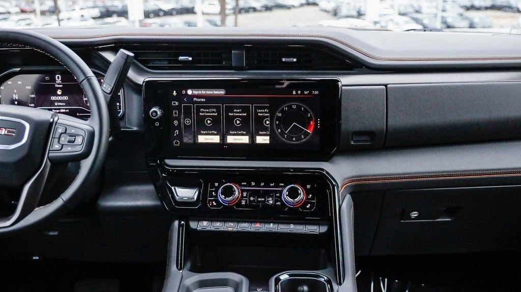 Used 2025 GMC Sierra 2500 AT4 image 14