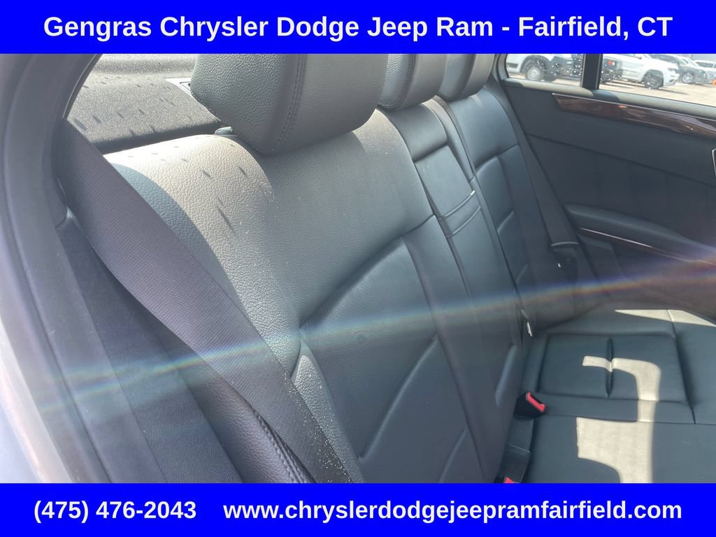 Used 2013 Mercedes-Benz E 350 4MATIC Sedan image 26