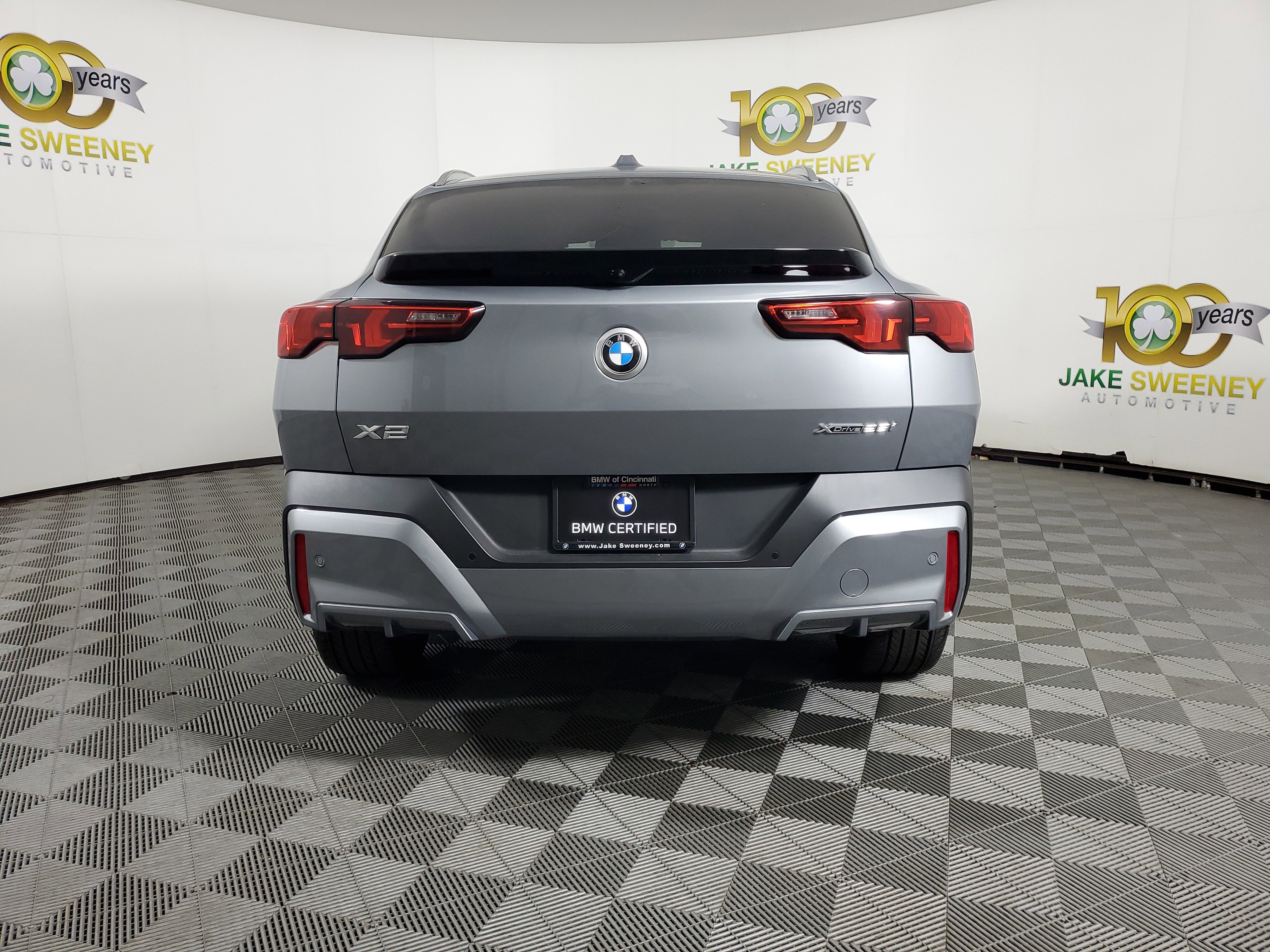 Certified 2025 BMW X2 xDrive28i w/ Premium Package image 6