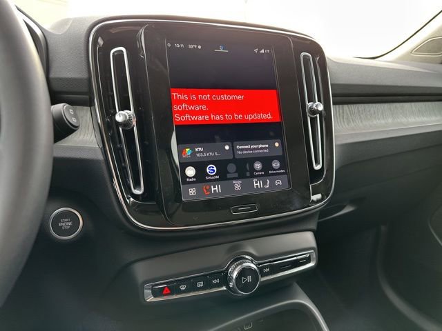 New 2026 Volvo XC40 B5 Plus w/ Protection Package Premier image 15