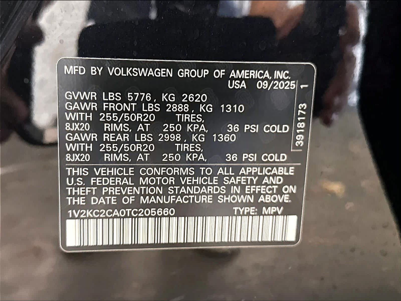 Certified 2026 Volkswagen Atlas Cross Sport SE w/ Panoramic Sunroof Package AWD/4WD image 22