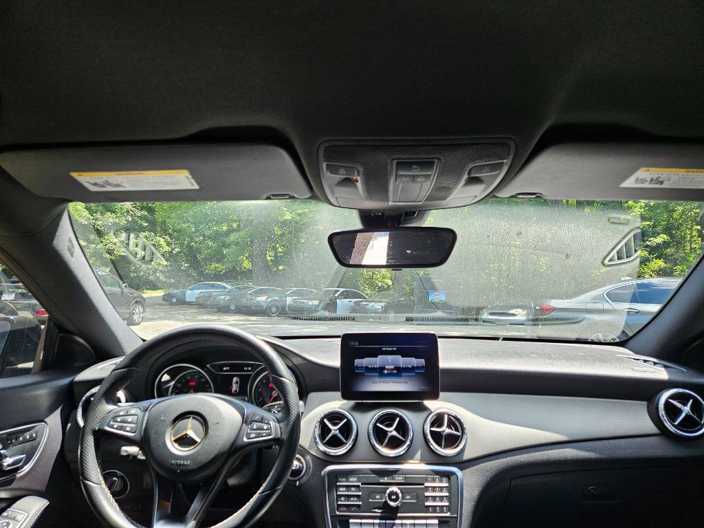 Used 2018 Mercedes-Benz CLA 250 image 34