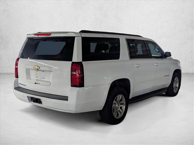 Used 2019 Chevrolet Suburban LS RWD image 3