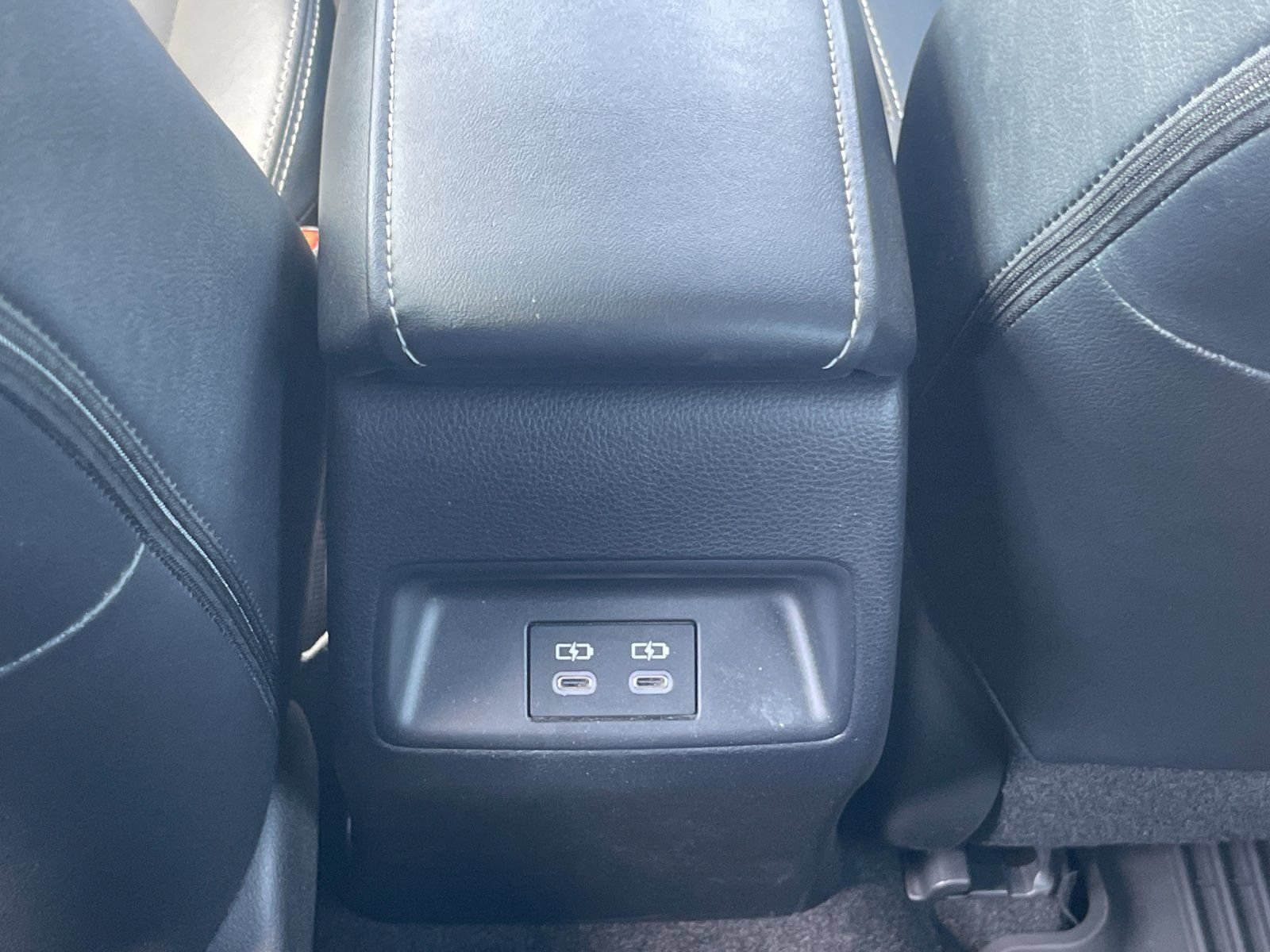 Used 2025 Toyota Corolla XSE FWD image 14
