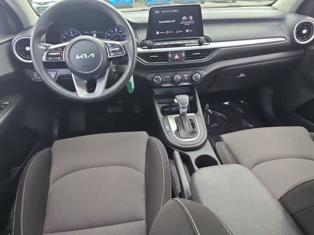 Used 2023 Kia Forte LXS w/ LXS Technology Package FWD image 15