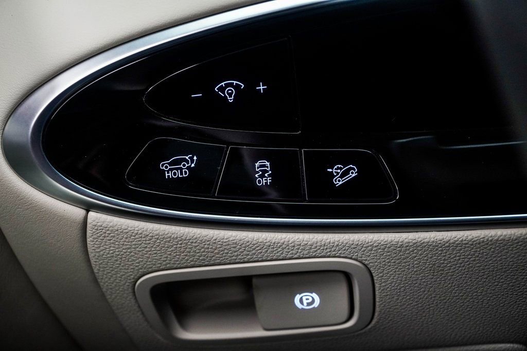 Used 2026 Genesis GV70 2.5T Select image 38