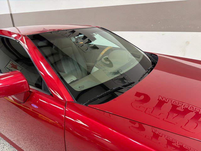 Used 2004 Cadillac XLR image 38