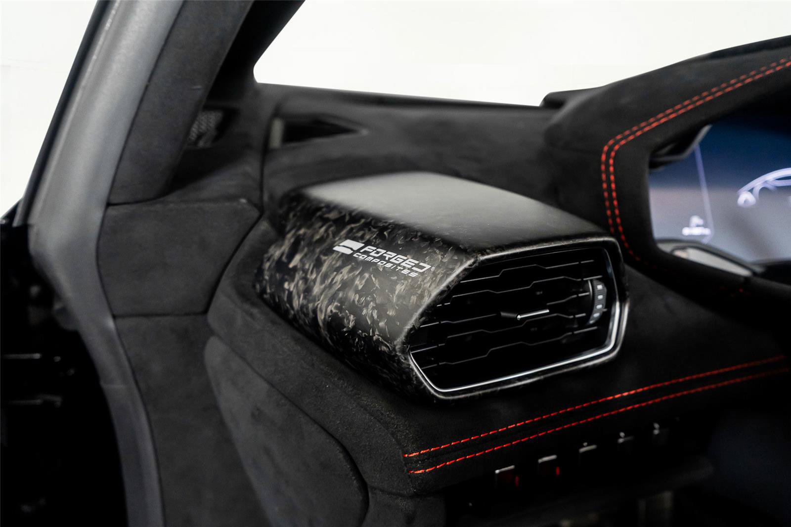 Used 2018 Lamborghini Huracan Performante AWD/4WD image 52