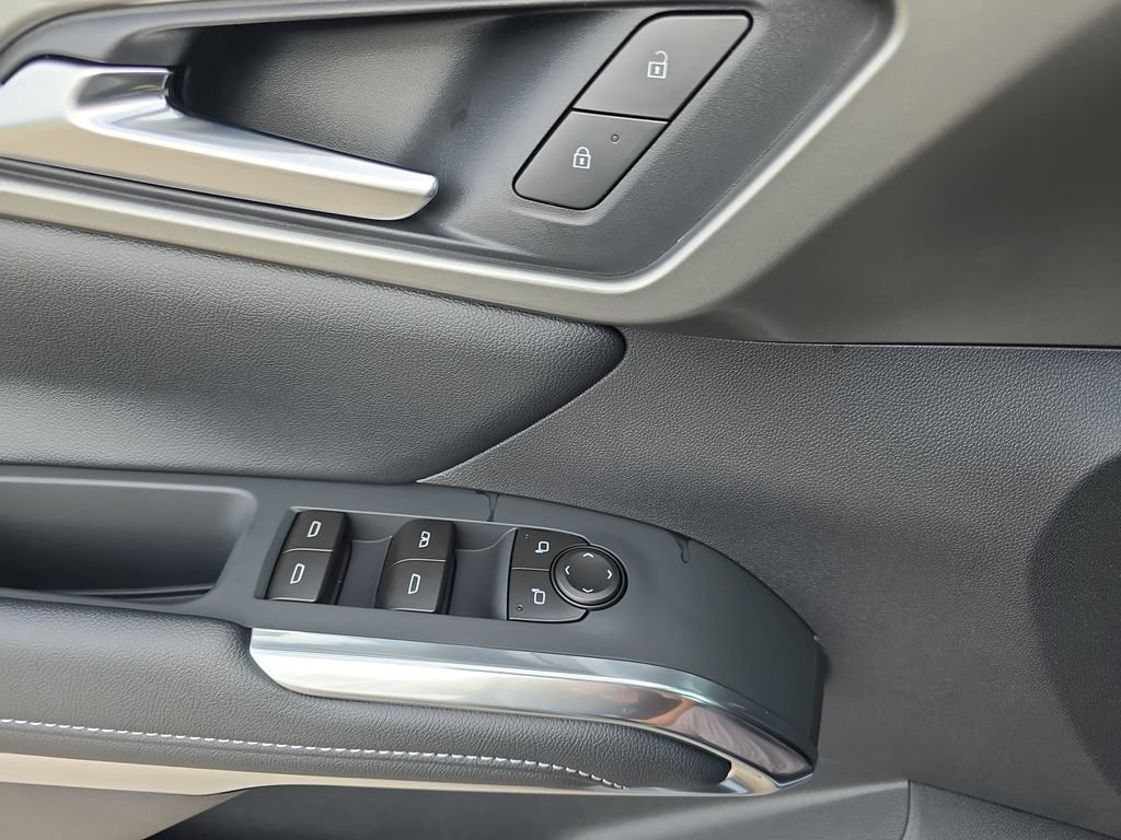 New 2026 Chevrolet Traverse LT FWD image 29